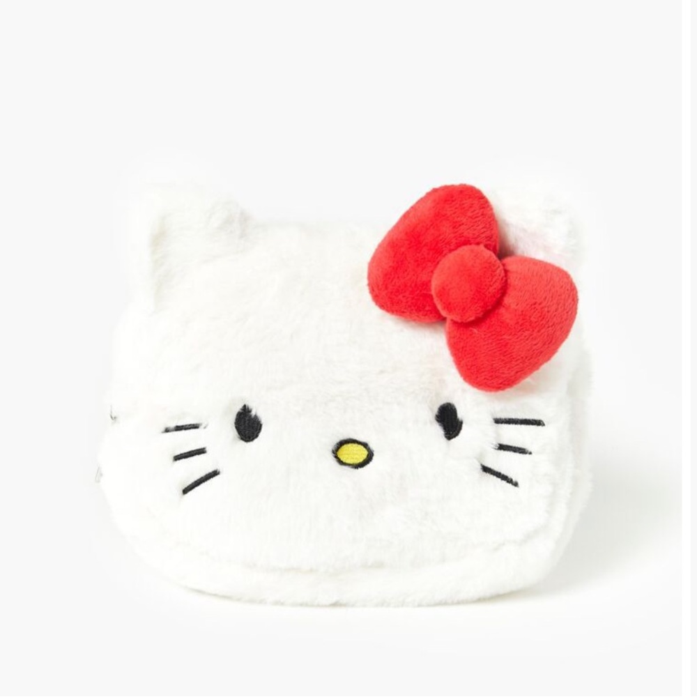 New hello kitty plush pouch